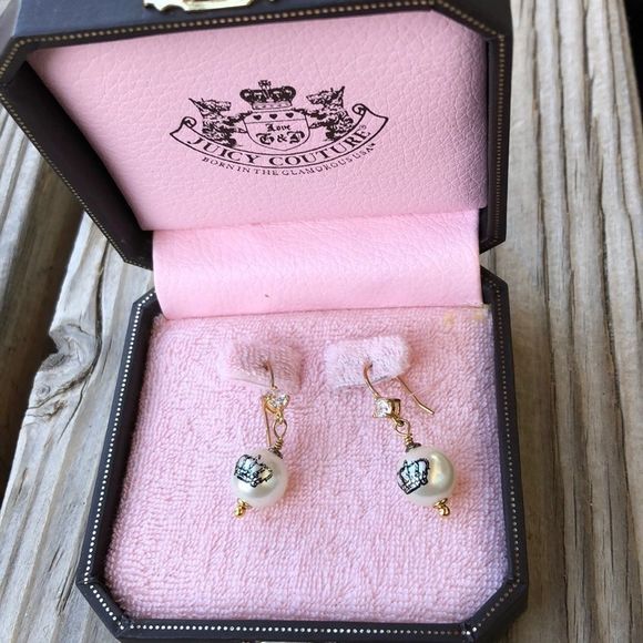 Juicy Couture Jewelry - Juicy Couture Vintage Crystal Crown Pearl Drop Earrings IOB EUC